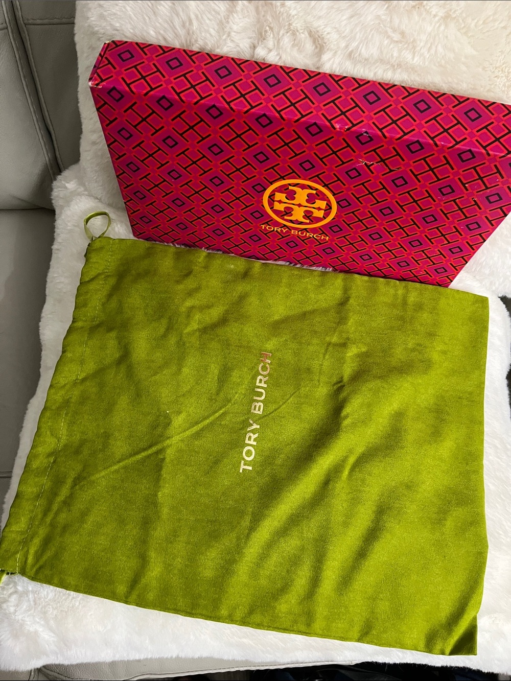 Tory Burch Lime Green Drawstring Dust Bag with Gold Logo